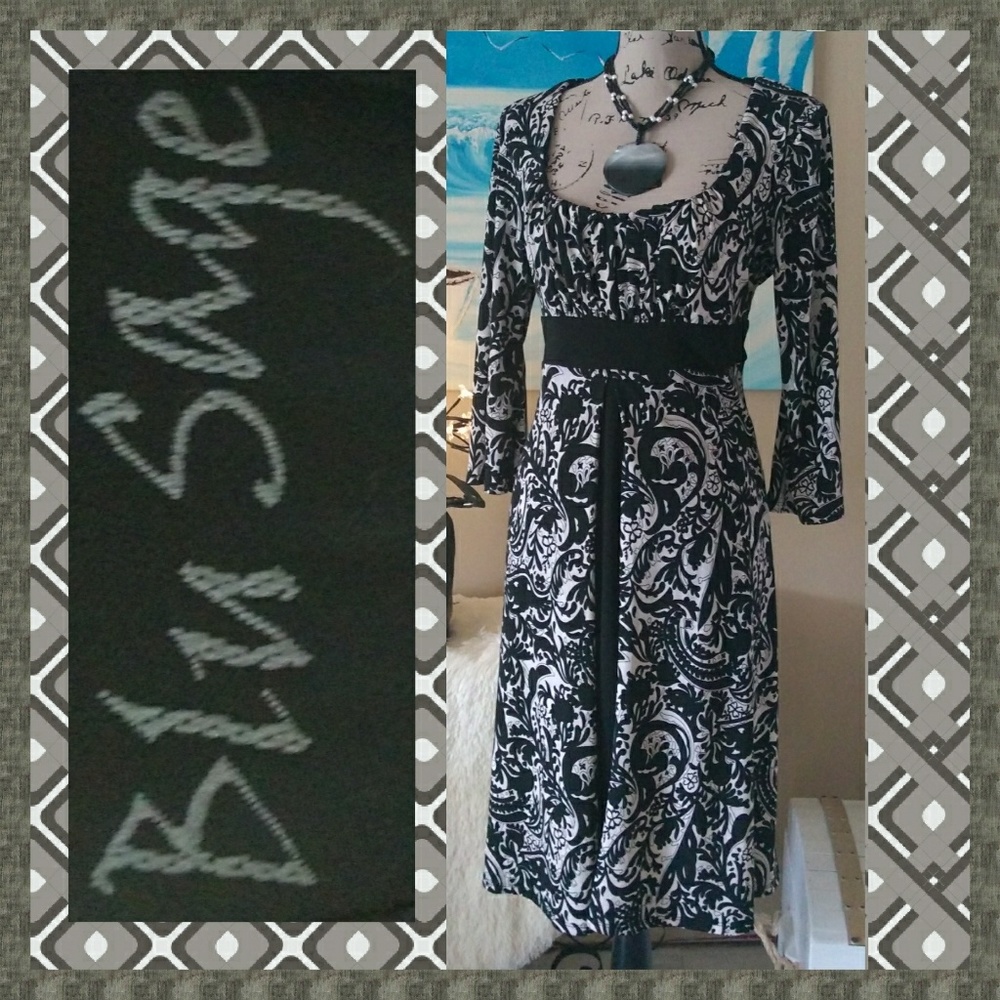 ❗2/$12 FINAL❗LIKE NEW Blu Sage Dress